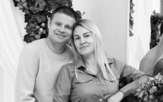 Удар по дому в Одессе: погибли многодетные супруги военные