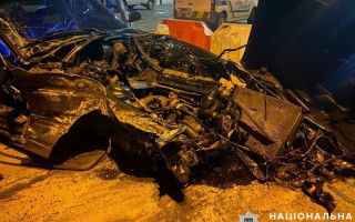 От машины остался металлолом: в Киеве произошло серьезное ДТП, фото