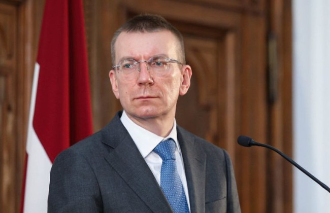 Президент Латвии объяснил Илону Маску, почему существует НАТО