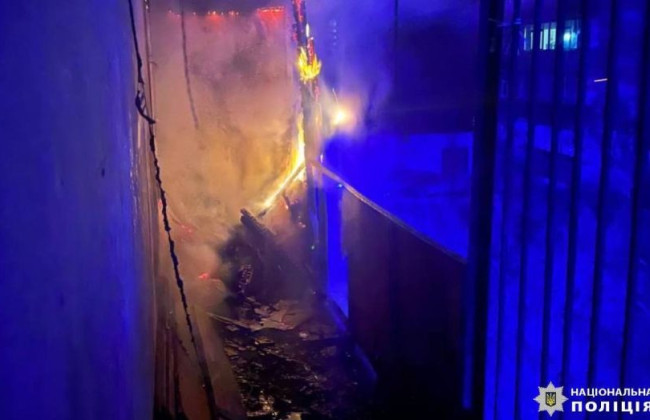 На Киевщине горело общежитие, фото и видео