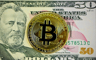 Биткоин достиг двухлетнего максимума – превысил $65 000