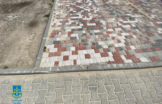 В столичном «Гидропарке» отремонтировали дорожки с убытком в 200 000 грн