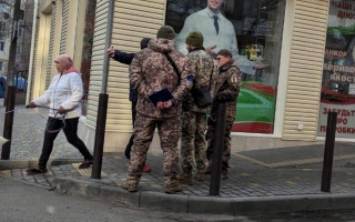 Большинство конфликтов — манипулятивные: спикер Полтавского ТЦК Истомин сообщил, почему военкомы начали использовать бодикамеры