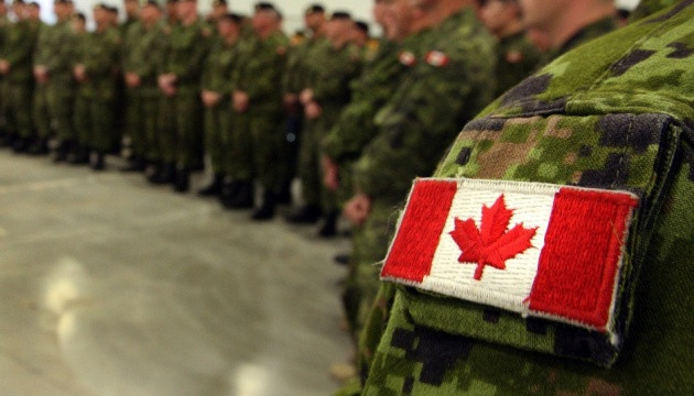 Канада рассматривает отправку военных инструкторов в Украину при определенных условиях