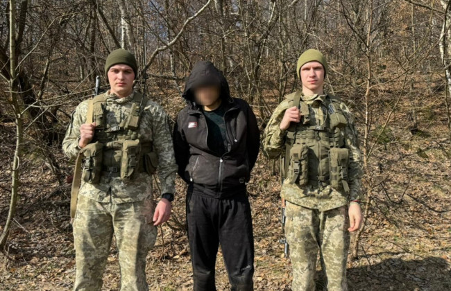 В горах 30-летний мужчина три дня бродил без еды и воды – хотел пробраться в Словакию, но чуть не умер