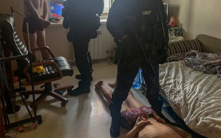 В Киеве будут судить псевдополицейских за грабежи и пытки местных жителей