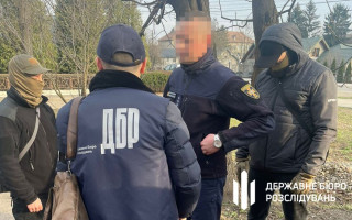 $16 000 за оформление уклонисту фиктивной инвалидности: на Франковщине разоблачили работника ГСЧС