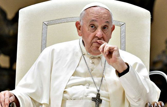 В Ватикане объяснили резонансное заявление Папы Римского по поводу Украины и «белого флага»