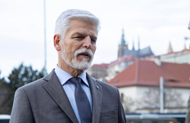 Присутствие военных из стран НАТО в Украине не нарушит международных норм  — президент Чехии