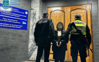 На Закарпатье женщина отдала мошеннице 1,5 млн грн за «снятие порчи»