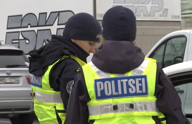 Эстония начинает штрафовать авто с российскими номерами