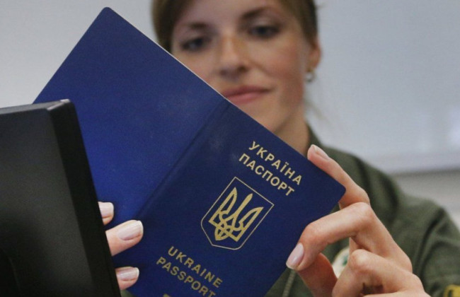 Верховной Раде рекомендуют одобрить изменения в оформлении и обмене паспорта гражданина Украины и паспорта для выезда за границу