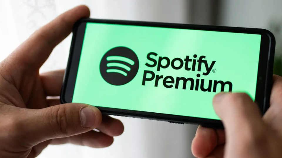 Spotify тестирует новую функцию: пользователи смогут смотреть музыкальные видео