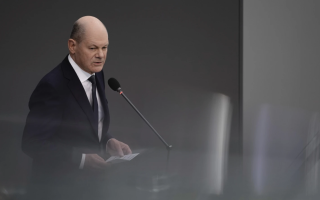 Олаф Шольц пояснив відмову надіслати Україні ракети Taurus обачністю