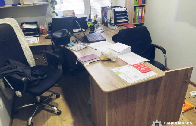 Похитил из офиса родственника почти 87 тысяч гривен: в Киевской области будут судить мужчину