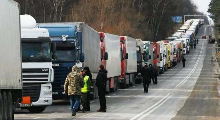 Проблема с блокадой границы Украины решится в течение нескольких недель, — депутат польского Сейма