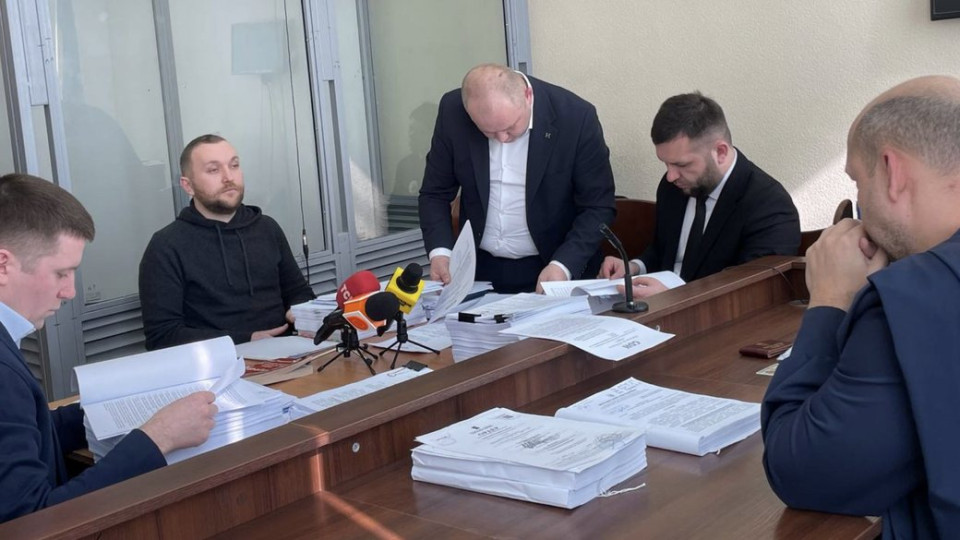Суд залишив Романа Гринкевича під вартою до 17 квітня: суму застави зменшили