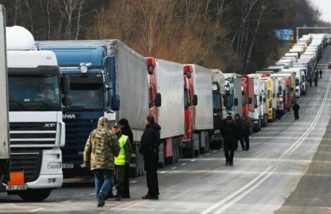 Проблема с блокадой границы Украины решится в течение нескольких недель, — депутат польского Сейма