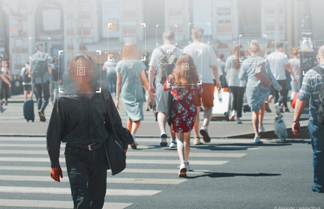 Европарламент законом об искусственном интеллекте запретил собирать изображения лица с записей камер видеонаблюдения для создания баз данных