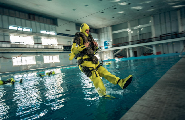 В Минобороны показали испытания «плавучих бронежилетов» для спецподразделений ВСУ