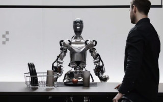 Figure AI представила робота, который способен свободно разговаривать с человеком