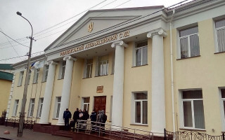 В Ровенском апелляционном суде опровергли информацию СМИ о том, что суд едва не выпустил на свободу жестоких убийц