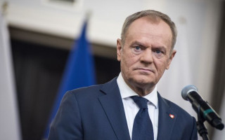 Туск после атаки рф по Одессе призвал спикера Джонсона наконец одобрить помощь Украине