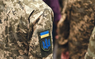 На Закарпатье мужчина пытался совершить самоубийство в помещении ТЦК: подробности инцидента