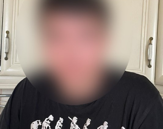 Школьник зарабатывал на телеграм-канале с запрещенным контентом