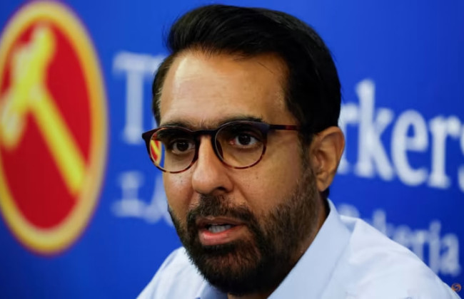 Сингапурского оппозиционера обвинили во лжи парламенту