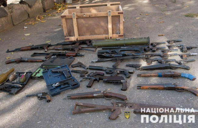 Граждане должны будут сдать незадекларированное оружие или задекларировать его в течение 30 дней – Рада одобрила законопроект за основу