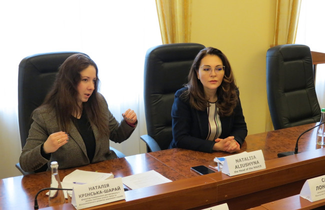 НАГС и Посольство США обсудили зарплатный кейс и реформу системы оплаты труда госслужащих