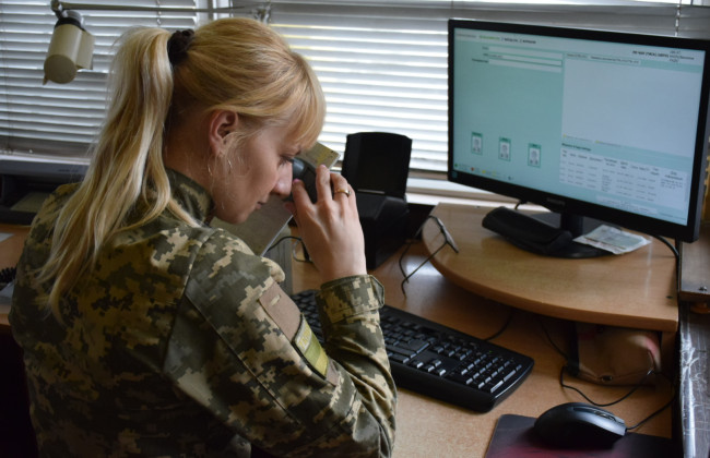 На границе со Словакией украинец пытался притвориться нигерийцем