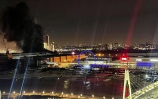 Під Москвою невідомі влаштували стрілянину у ТЦ: багато загиблих, відео