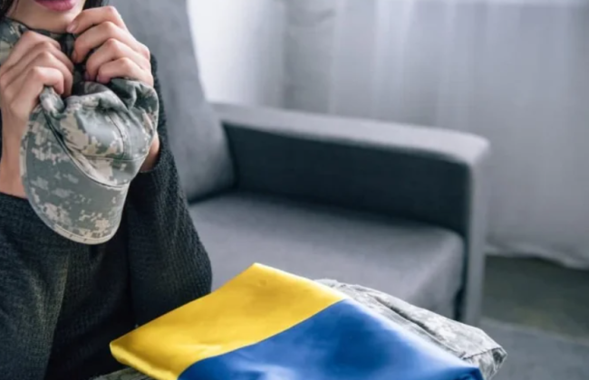 Имеет ли право на дополнительный отпуск замужем женщина с ребенком, мужчину которой с прошлого года считают пропавшим без вести