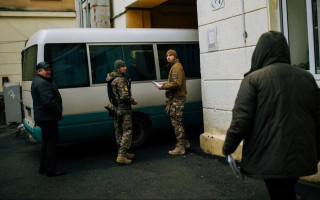 На Волині чоловік тяжко поранив ножем працівника ТЦК