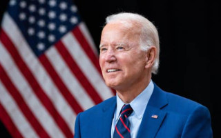 Байден подписал бюджет и призвал Конгресс принять законопроект о поддержке Украины