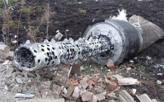 Атака на Київ: із однієї зі збитих ракет витекло токсичне паливо