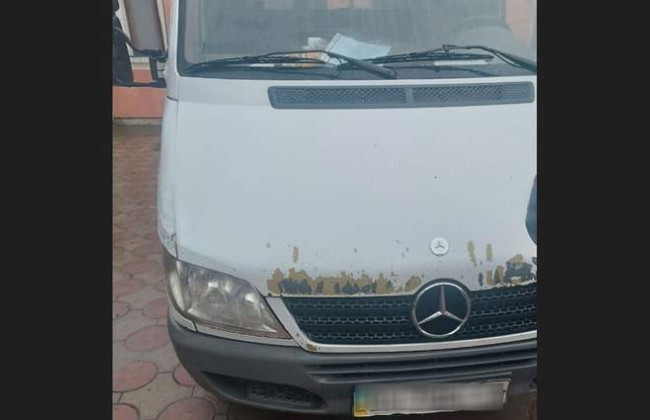 Житель Одесской области за рулем микроавтобуса сбил насмерть пешехода на Львовщине и скрылся