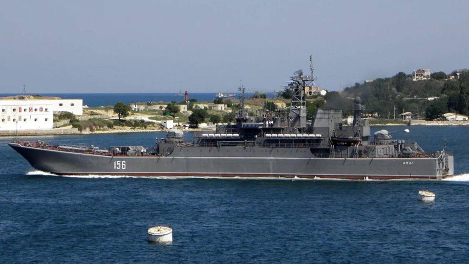 В Крыму могли поразить еще один российский корабль — ВМС