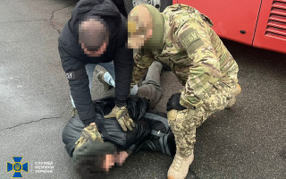 Продавали важкі наркотики в ЄС: СБУ «вивела» з-за кордону і затримала в Україні лідерів банди