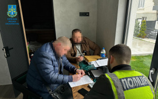 Довідки з вигаданими хворобами за $5500: повідомлено про підозру голові ВЛК