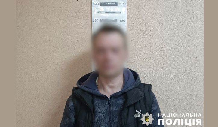 В Киеве мужчина жестоко избил собственную мать из-за отказа дать ему деньги