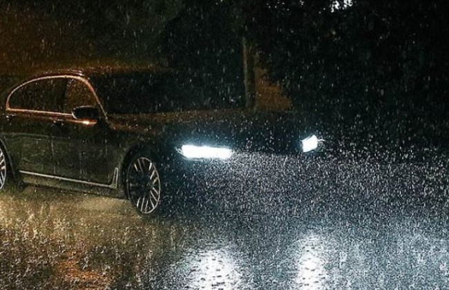 Как не попасть в ДТП во время дождя: советы водителям