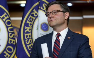 Білий дім «заохочує» спікера Палати представників Джонсона винести на голосування допомогу Україні