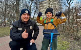 Київські школярі пішли на весняні канікули – у поліції дали поради батькам