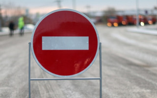 До середини квітня у Києві обмежать рух транспорту на вулиці Богатирській