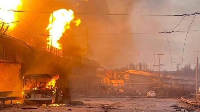 Пятый день на ДнепроГЭС продолжается разбор завалов и оценка состояния оборудования, – Минэнерго