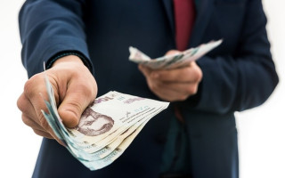 Змінюються розміри виплат та внесків, які базуються на мінімальній заробітній платі: що треба знати