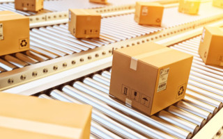 Українці отримали можливість самостійно декларувати міжнародні поштові відправлення